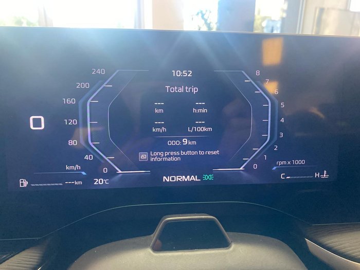 2025 MG MG7 Essence IP42 MY25 Diamond Red