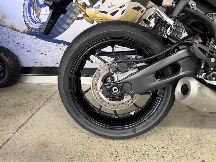 2025 Yamaha YZF-R7LA Grey