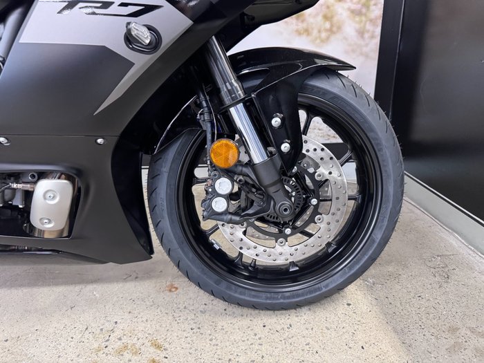 2025 Yamaha YZF-R7LA Grey