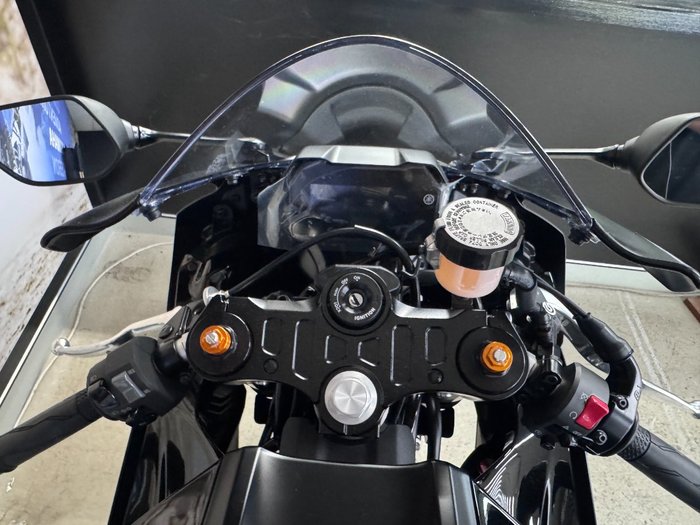 2025 Yamaha YZF-R7LA Grey