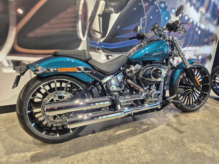 Harley-Davidson Breakout 117 (FXBR) Softail