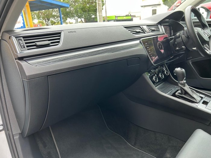 2021 SKODA Superb 162TSI Style