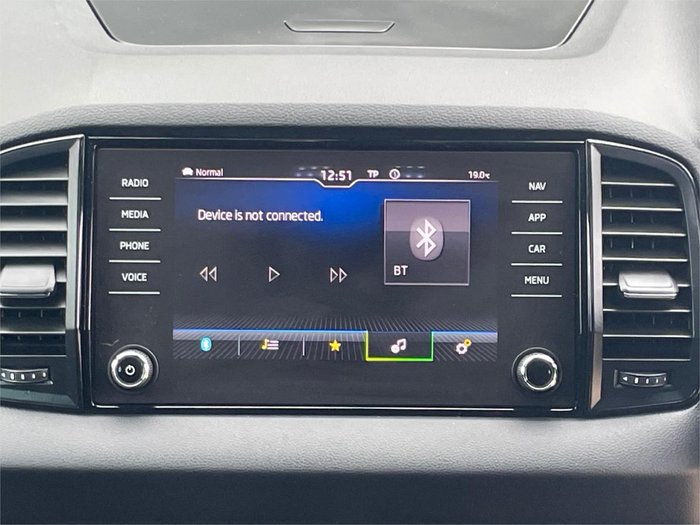 2020 SKODA Karoq 140TSI Sportline NU MY21 AWD Moon White