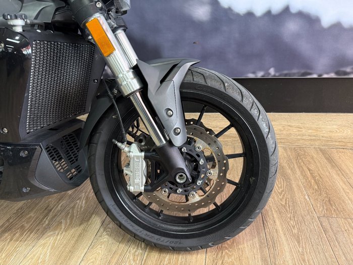 2021 BENELLI 502C Black