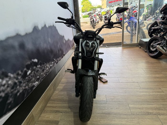 2021 BENELLI 502C Black