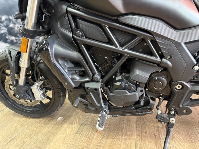 2021 BENELLI 502C Black