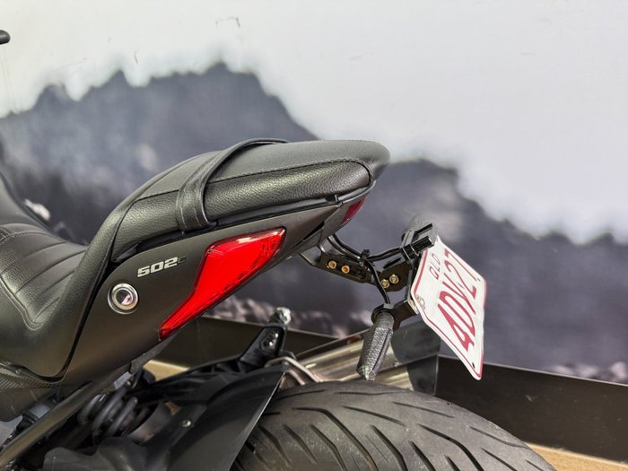 2021 BENELLI 502C Black