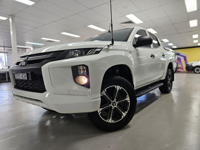 2019 Mitsubishi Triton GLX ADAS