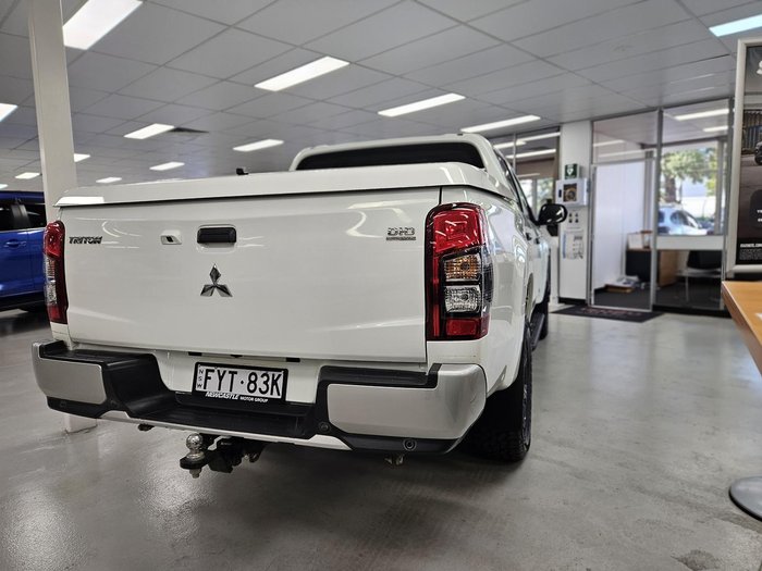 2019 Mitsubishi Triton GLX ADAS
