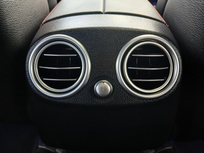 2022 Mercedes-Benz GLC-Class GLC300