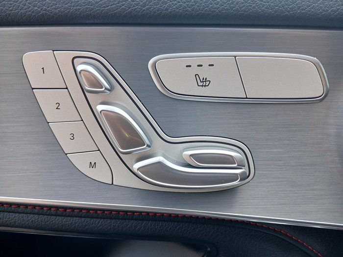 2022 Mercedes-Benz GLC-Class GLC300