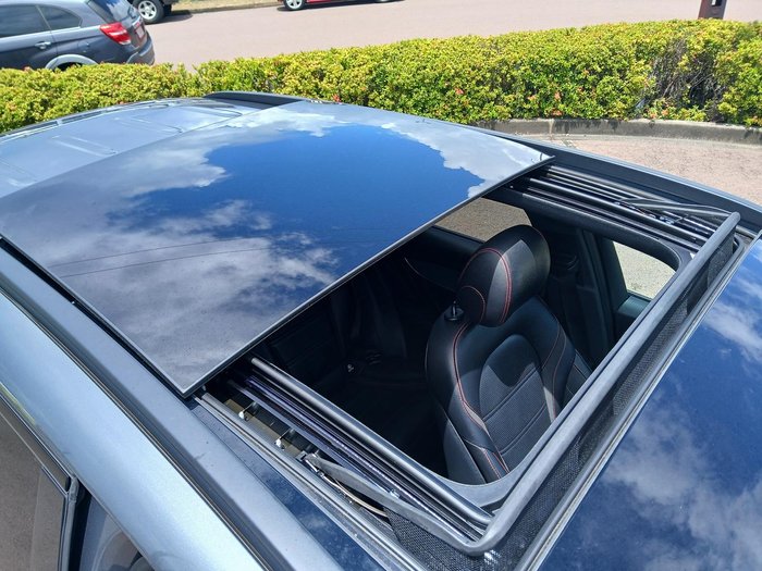 2022 Mercedes-Benz GLC-Class GLC300