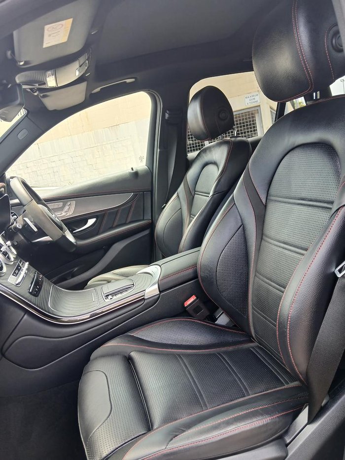 2022 Mercedes-Benz GLC-Class GLC300