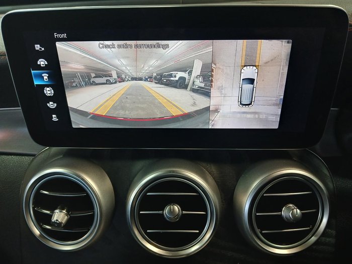 2022 Mercedes-Benz GLC-Class GLC300