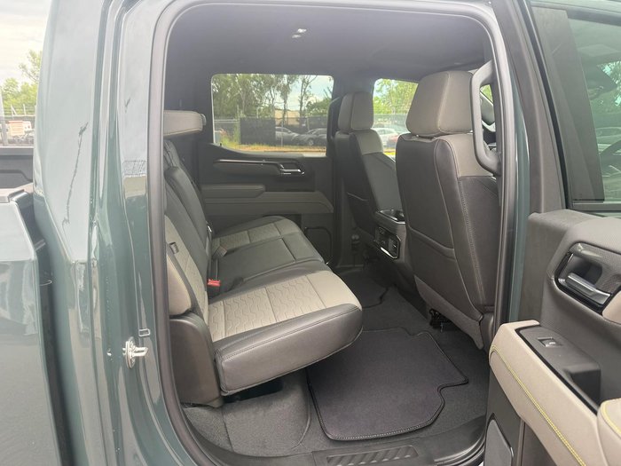 2025 Chevrolet Silverado 1500 ZR2 W/Tech Pack