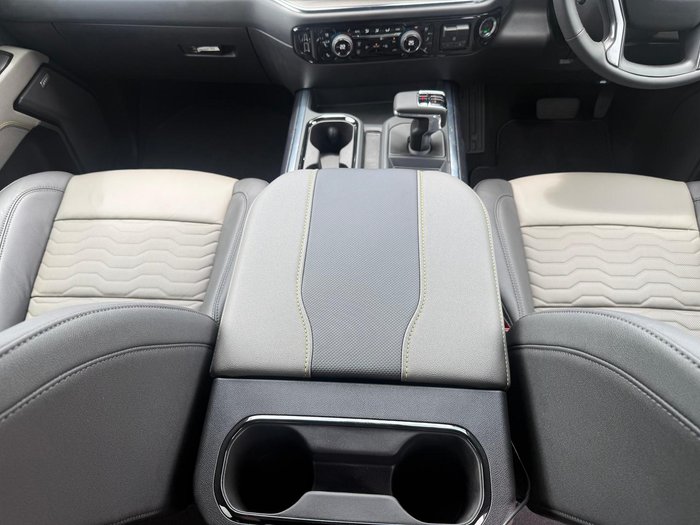 2025 Chevrolet Silverado 1500 ZR2 W/Tech Pack