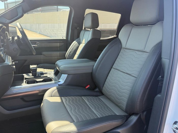 2025 Chevrolet Silverado 1500 ZR2 W/Tech Pack