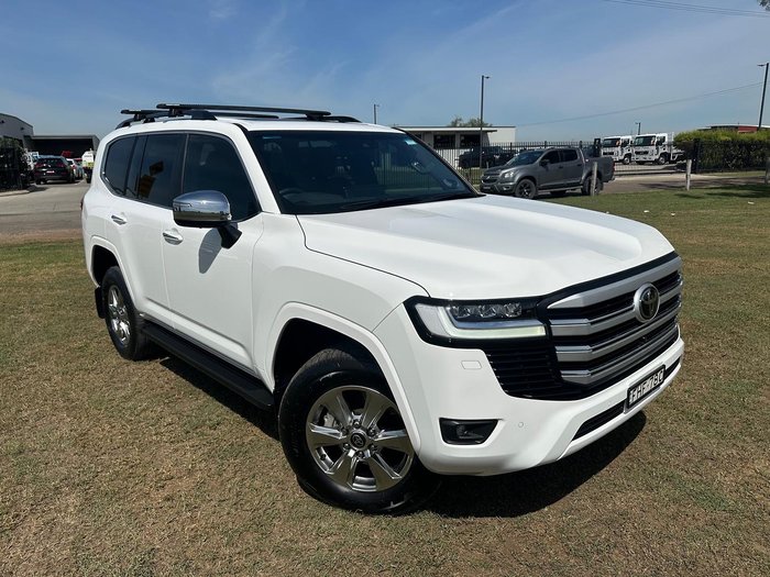 2024 Toyota Landcruiser Sahara