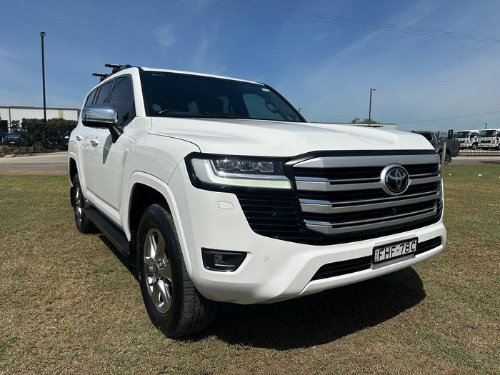 2024 Toyota Landcruiser Sahara