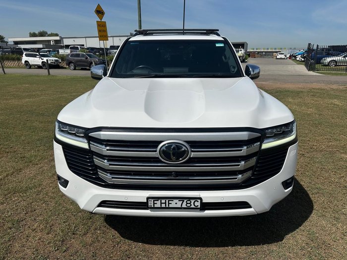 2024 Toyota Landcruiser Sahara