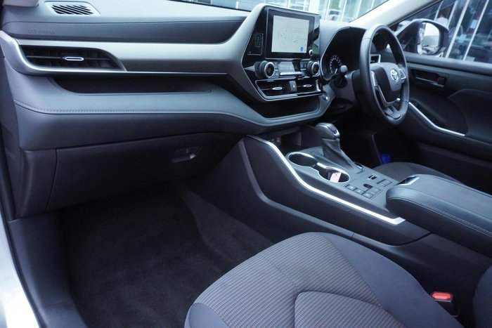 2023 Toyota Kluger GX