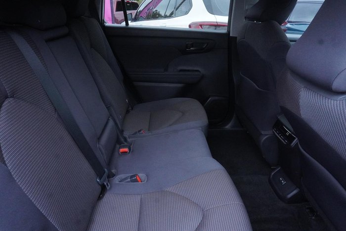 2023 Toyota Kluger GX