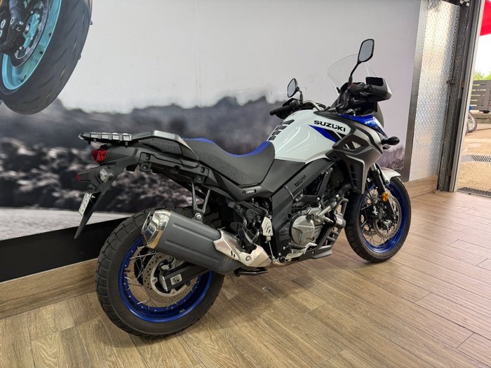 2024 Suzuki V-STROM 650XT (DL650XA) BLUE