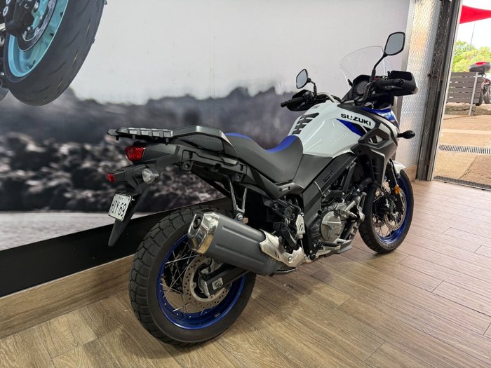 2024 Suzuki V-STROM 650XT (DL650XA) BLUE