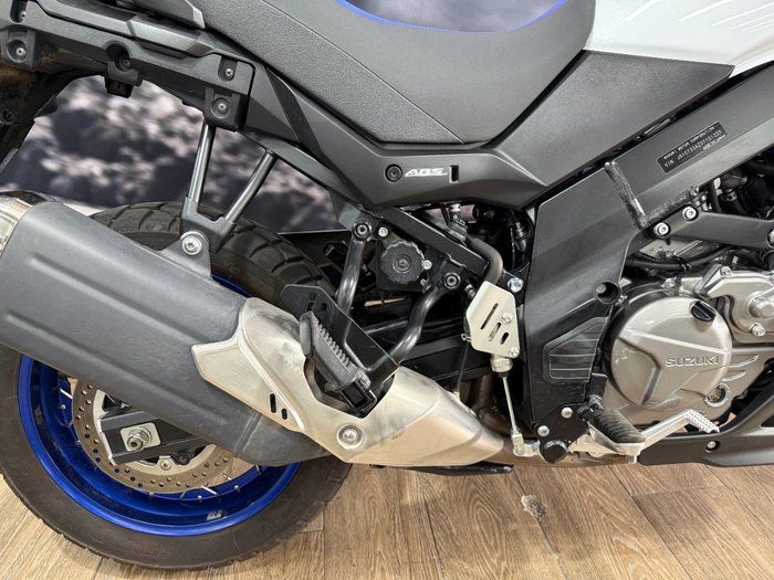 2024 Suzuki V-STROM 650XT (DL650XA) BLUE