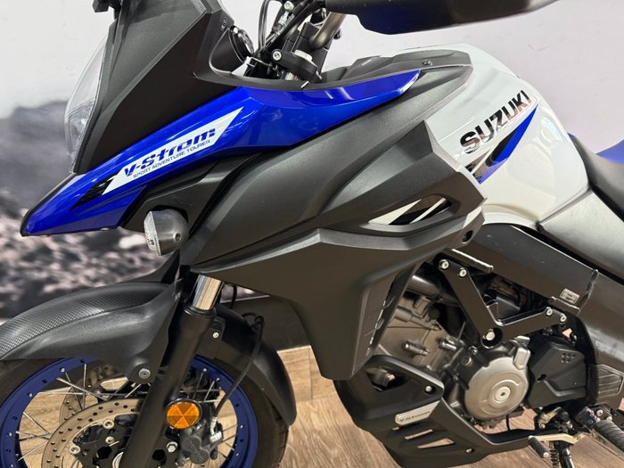 2024 Suzuki V-STROM 650XT (DL650XA) BLUE