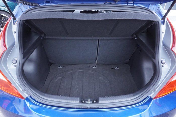 2015 Hyundai Accent Active