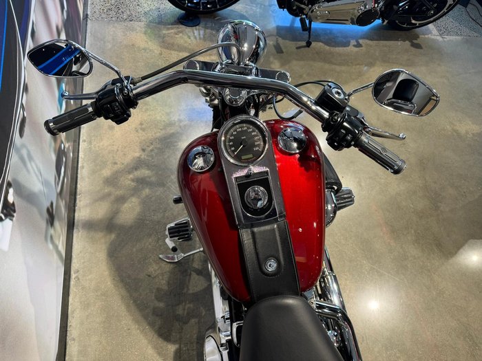 2008 Harley-Davidson Softail Custom 1584 (FXSTC) Softail Red