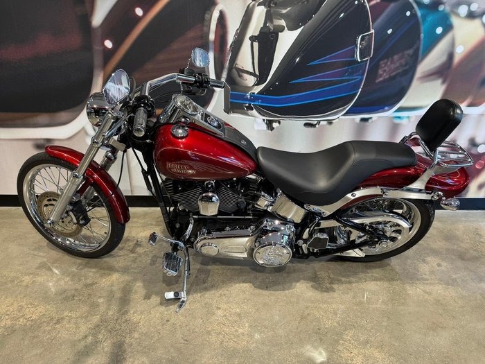 2008 Harley-Davidson Softail Custom 1584 (FXSTC) Softail Red
