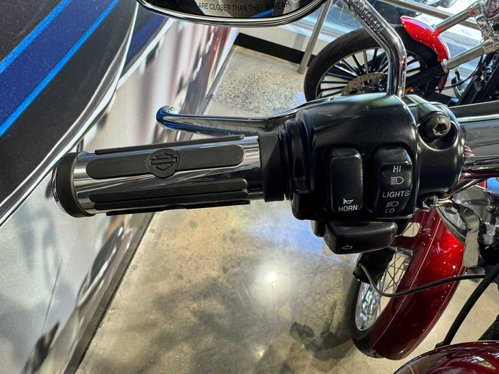 2008 Harley-Davidson Softail Custom 1584 (FXSTC) Softail Red