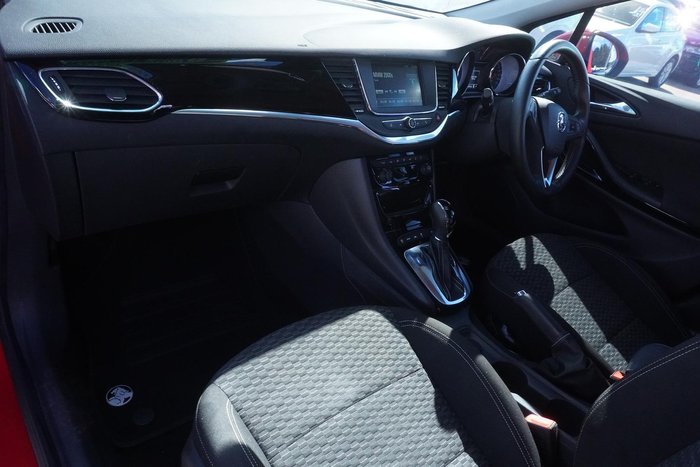 2017 Holden Astra R