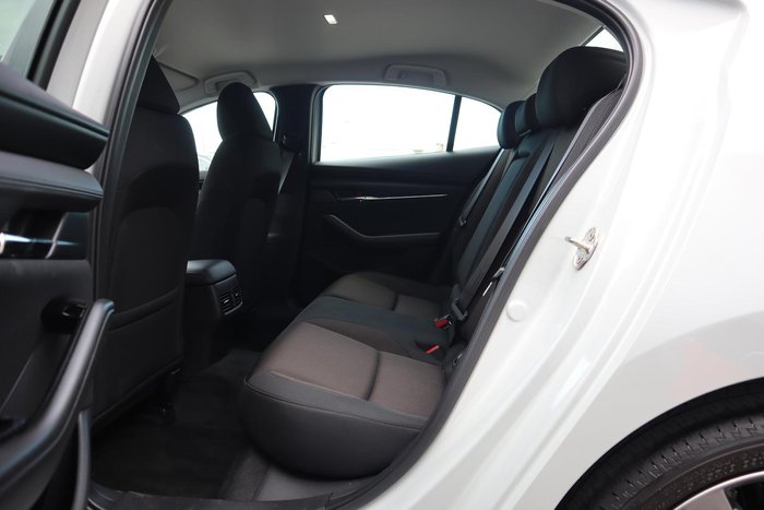 2025 Mazda 3 G20 Evolve