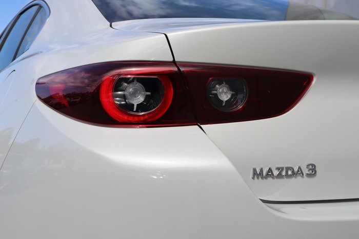 2025 Mazda 3 G20 Evolve