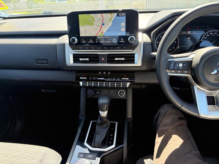 2024 Mitsubishi Triton GLS