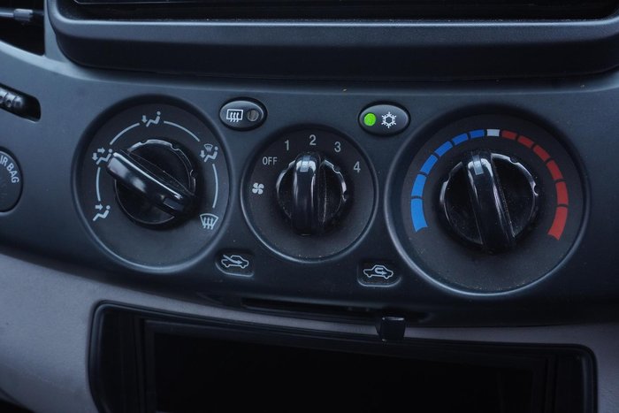 2014 Mitsubishi Triton GLX