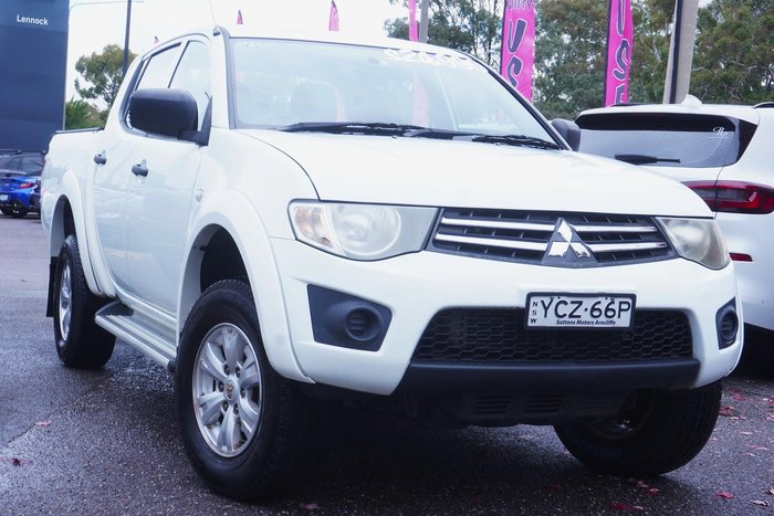 2014 Mitsubishi Triton