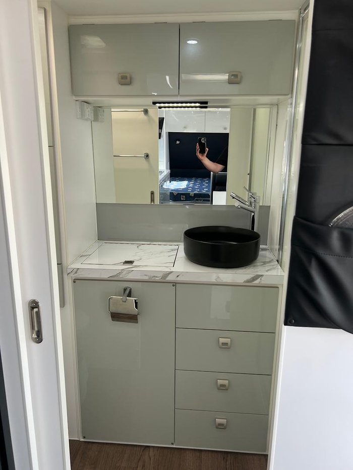 2021 Design RV Forerunner Van 5, 20'