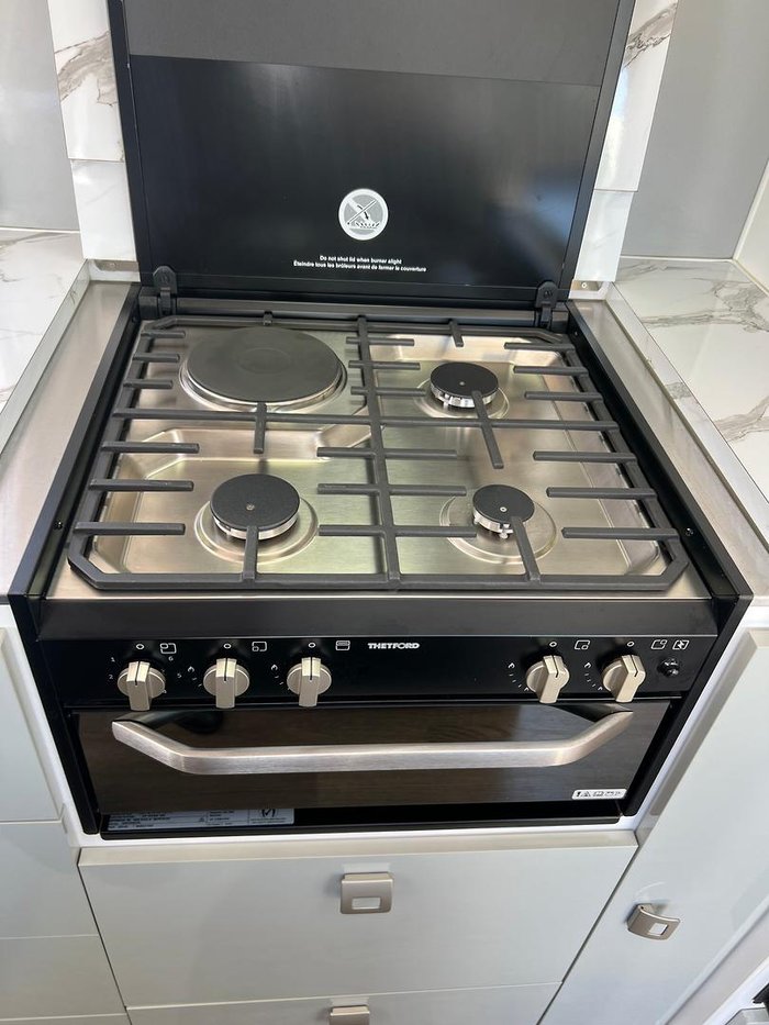 2021 Design RV Forerunner Van 5, 20'