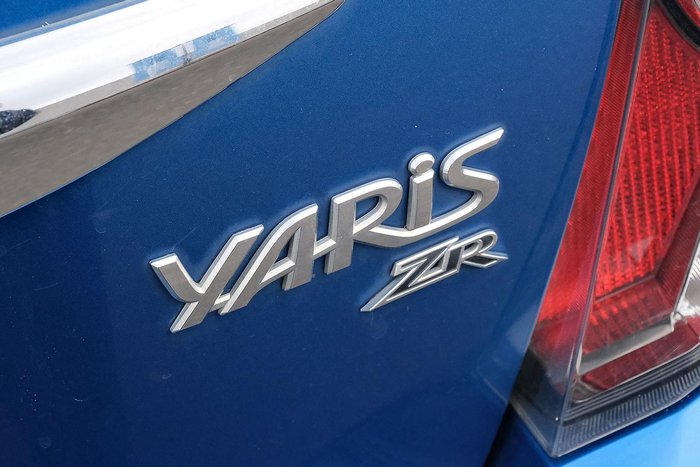 2015 Toyota Yaris ZR