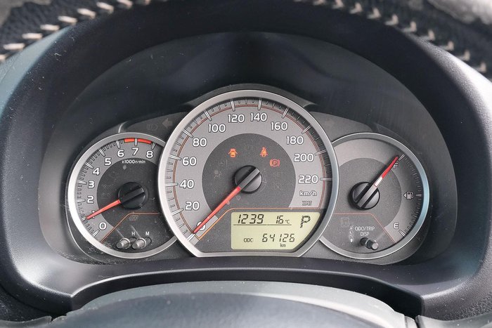 2015 Toyota Yaris ZR