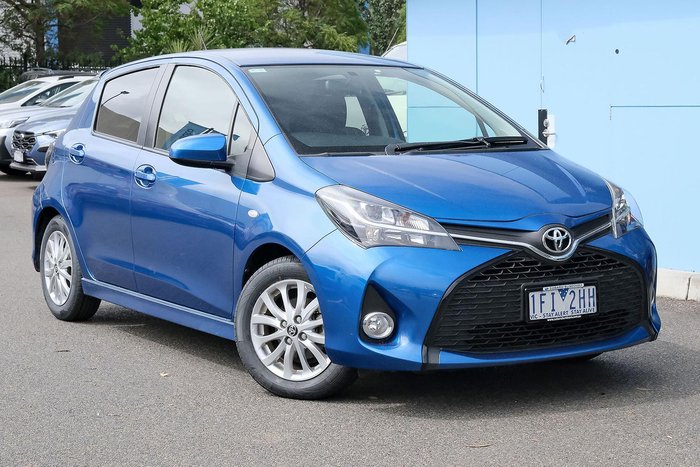 2015 Toyota Yaris ZR