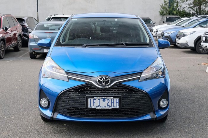 2015 Toyota Yaris ZR
