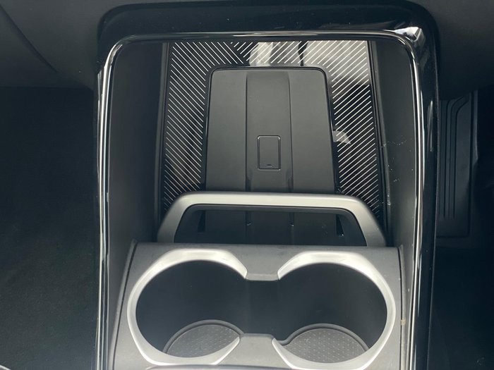 2025 BMW X1 sDrive18i