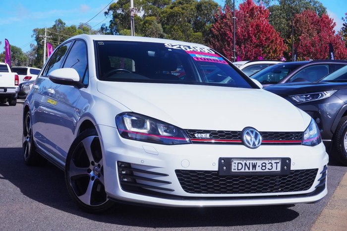 2016 Volkswagen Golf