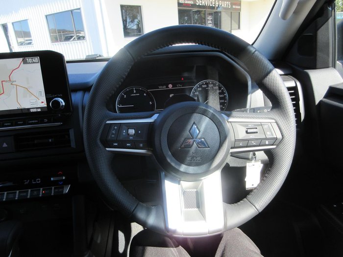 2025 Mitsubishi Triton GLX-R