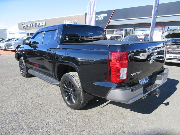 2025 Mitsubishi Triton GLX-R